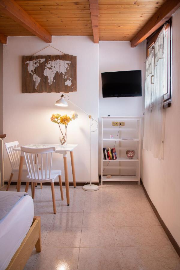 Mama Apartments Riva del Garda Eksteriør bilde