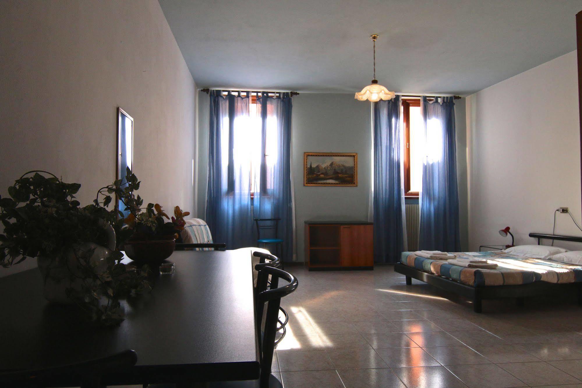 Mama Apartments Riva del Garda Eksteriør bilde