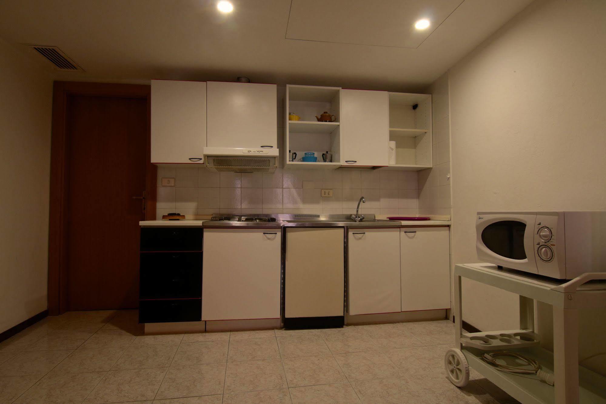 Mama Apartments Riva del Garda Eksteriør bilde